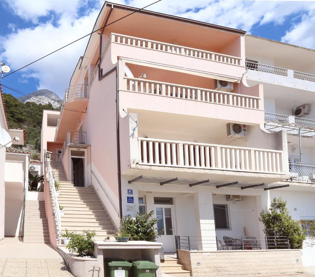 Apartments Emilija Makarska Exterior photo