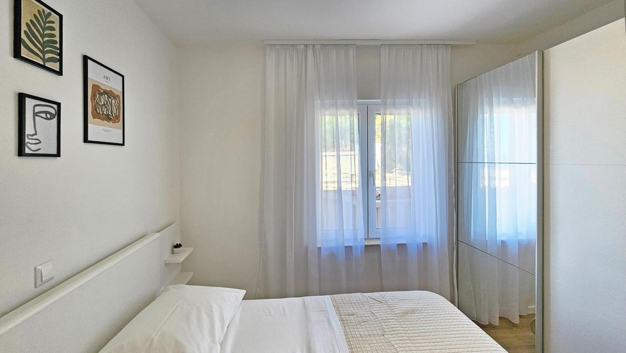 Apartments Emilija Makarska Exterior photo